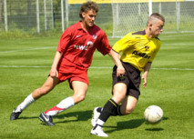 U19: Miljkovic schiesst Essen ab, Lenzen sieht Rot