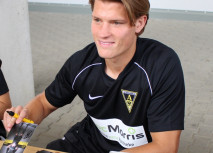 Löhe &amp; Co. schreiben Autogramme