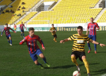 „Flippertor“ beschert Alemannia II den Sieg