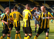 Alemannia II stellt die Weichen früh auf Sieg