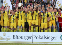 Alemannia holt den Pokal
