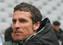 Düsseldorf kommt mit neuem Coach        