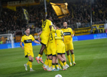 Alemannia gewinnt zum ersten Mal beim SV Wehen Wiesbaden