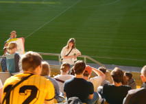 Diskriminierungssensible Stadionführung auf dem Tivoli