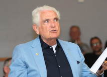 Horst Heinrichs wird 80 Jahre alt