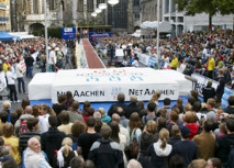 Weltklasse beim NetAachen-Domspringen